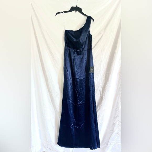 Lulus Dresses & Skirts - Lulus One-Shoulder Navy Blue Satin Formal Maxi Dress Size M Prom Bridesmaid